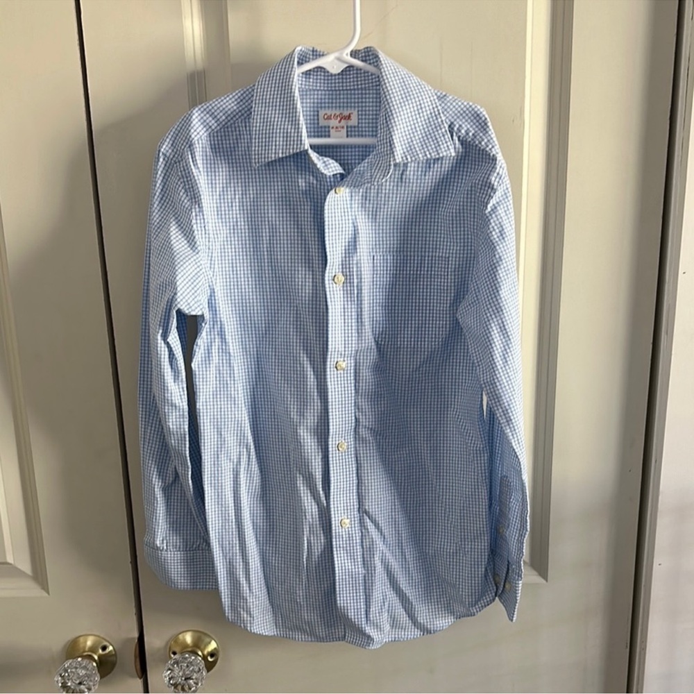 Boys cat and Jack button down top medium 8/10